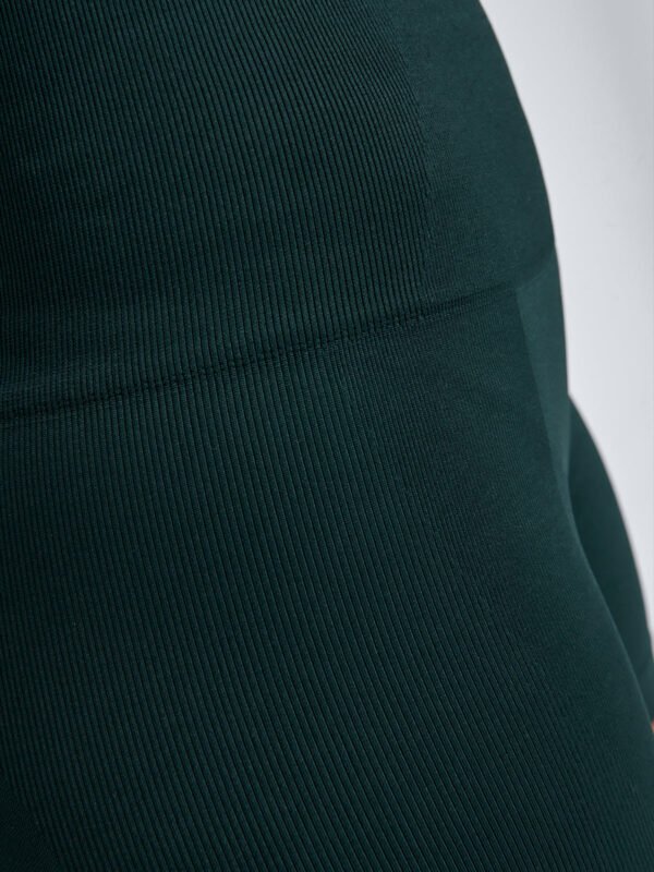 CHISEL 6 Bike Short Dark Green