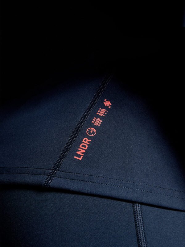 LIMITLESSTANK_OUTERSPACE_03 LIMITLESS Tank Outerspace