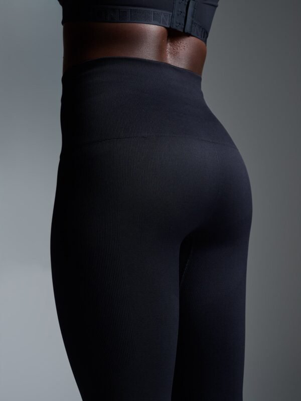 CHISEL 7/8 Super High Rise Legging Black