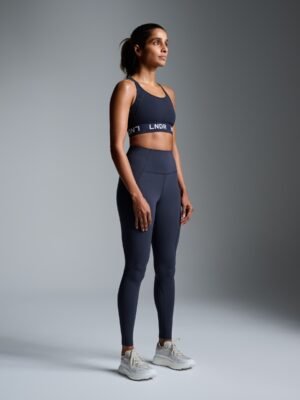 LIMITLESS POCKET 8/8 Legging Outerspace