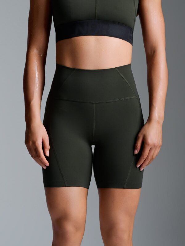 LIMITLESS 7.5 Bike Short Olive
