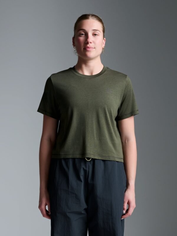 NATURE TECH Tee Olive